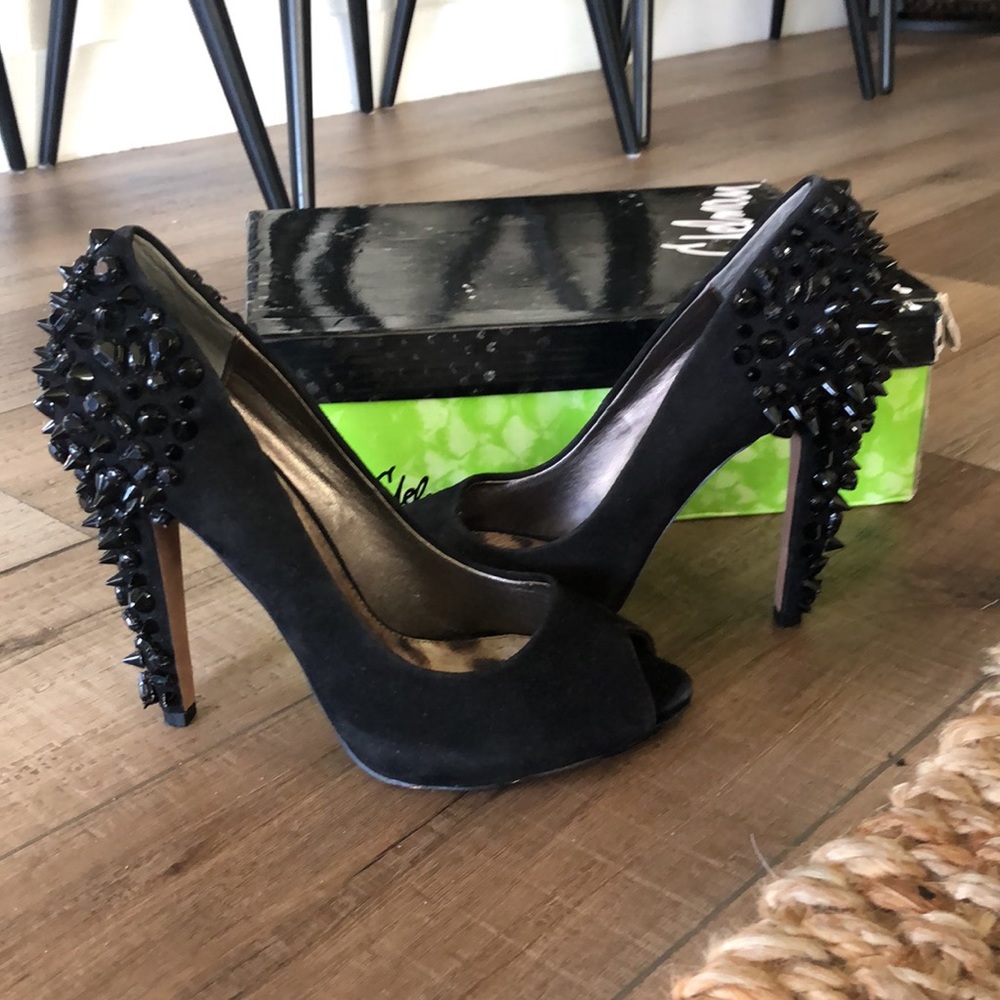 Sam Edelman Lorissa Black Suede Pumps sz 8 Spiked Jeweled Platform High Heels✨